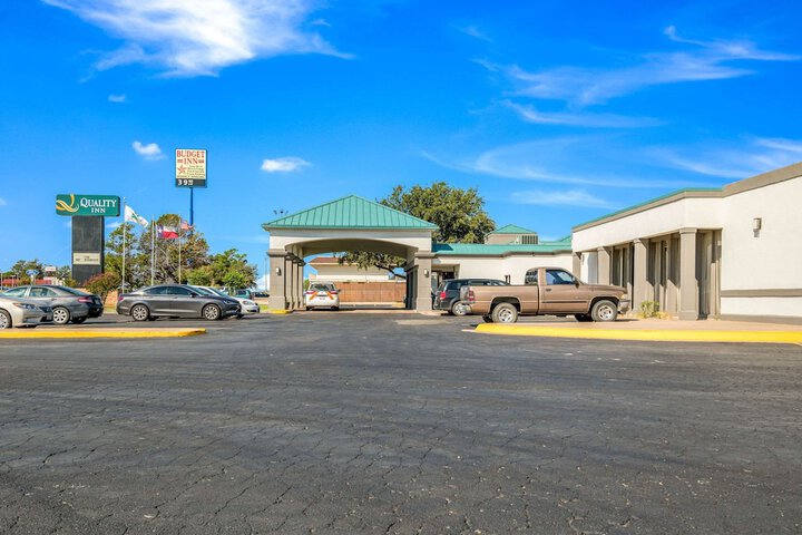 Exterior Photo
