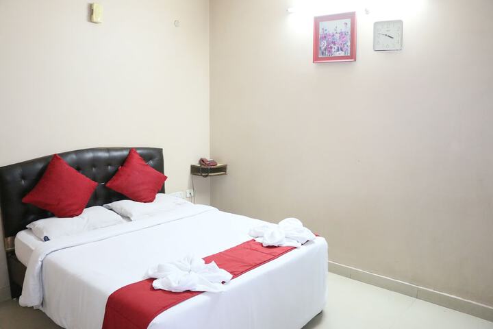 Room 18 of 35