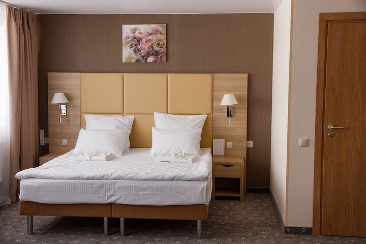 Room 4 of 47