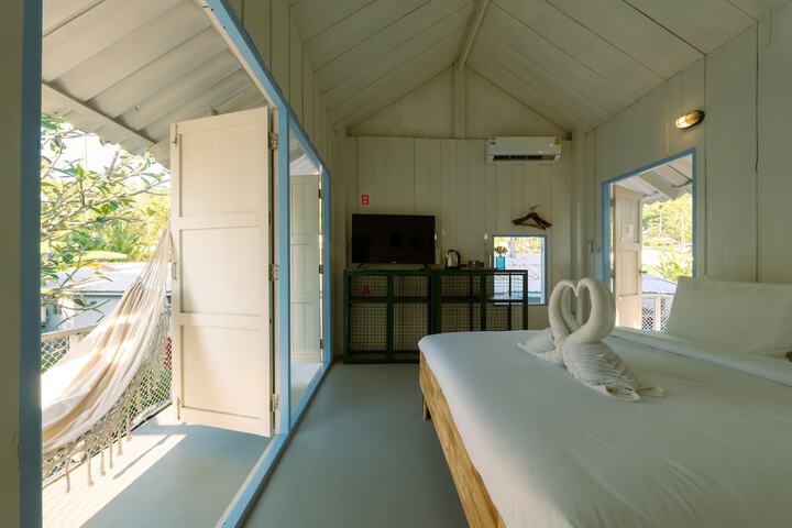 Room 11 of 70
