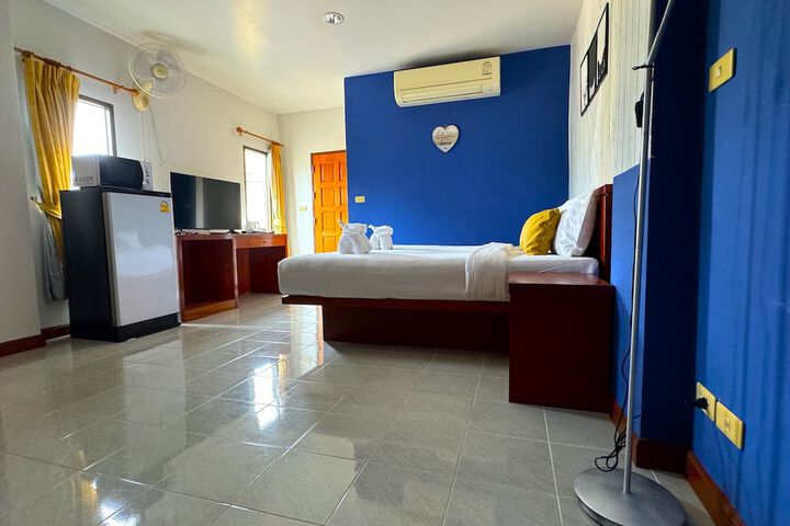 Room 15 of 79