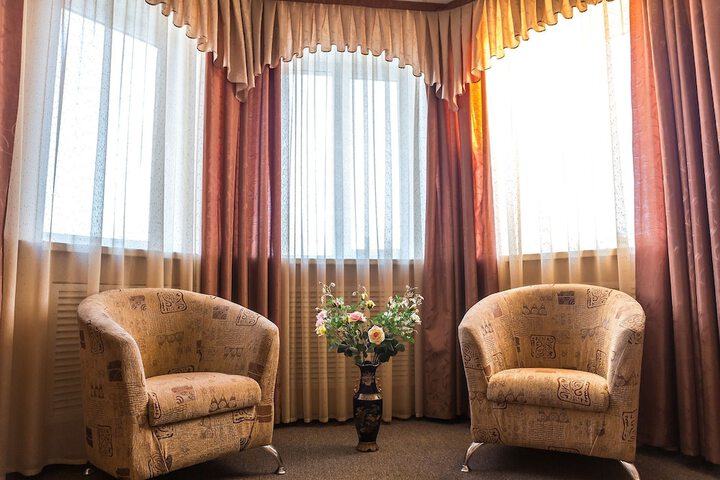 Room 28 of 48