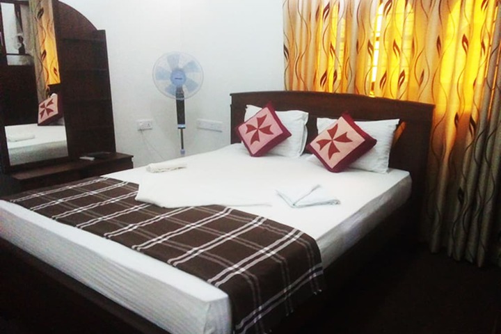 Room 42 of 49