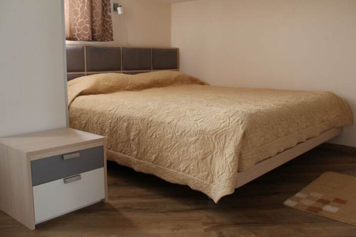 Room 8 of 55