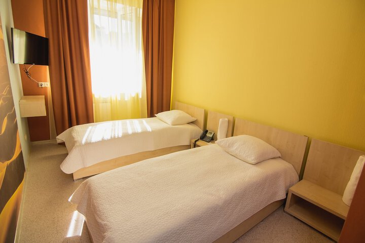 Room 20 of 92