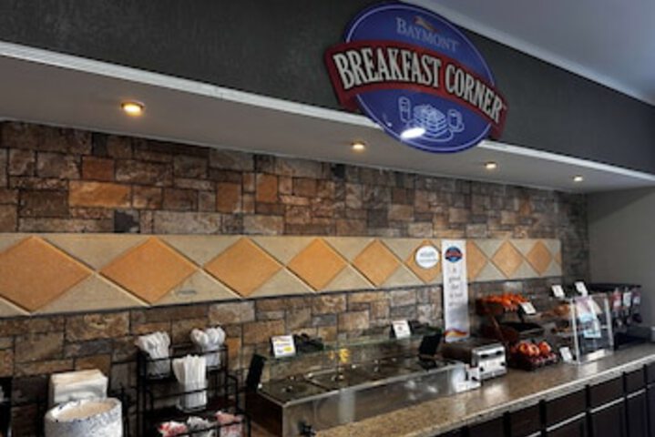 Breakfast area