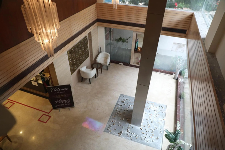 6th Avenue Hotel
