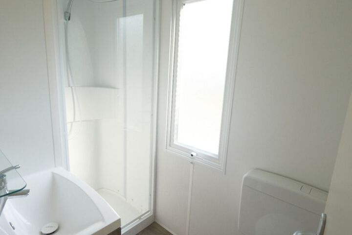 Room 15 of 24