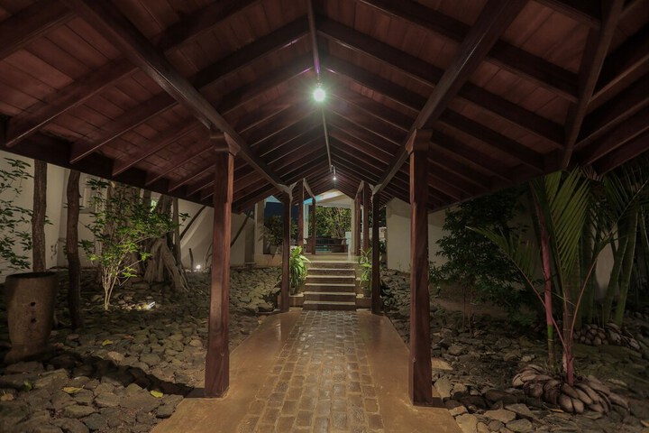 Hotel 70 of 72