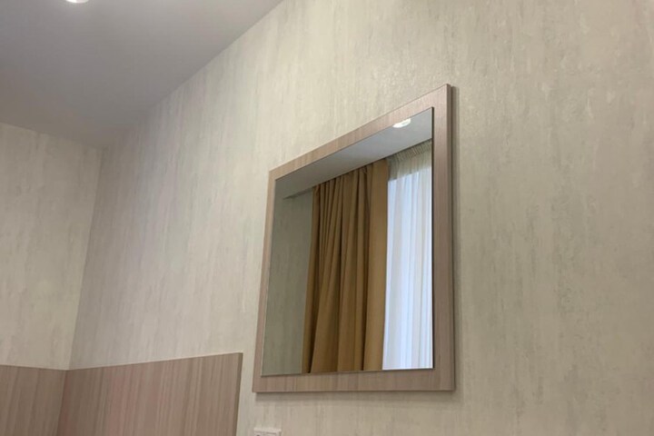 Room 33 of 62