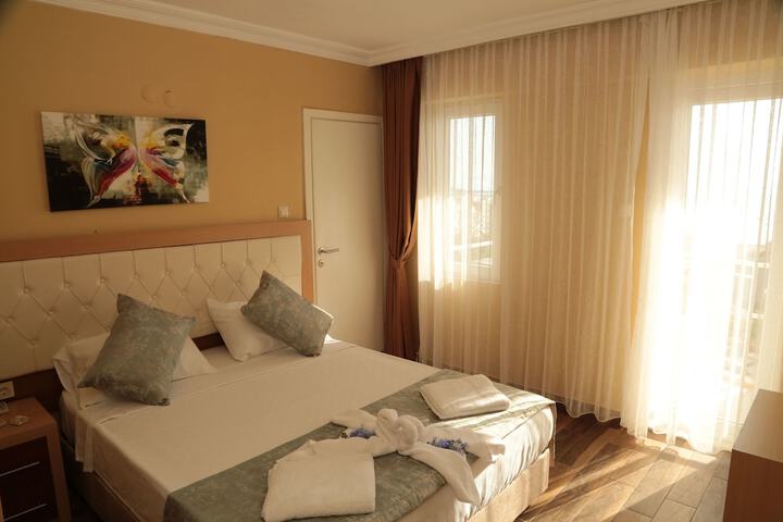Room 7 of 58