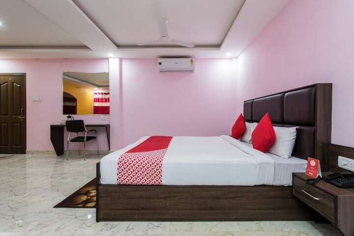 Room 18 of 49