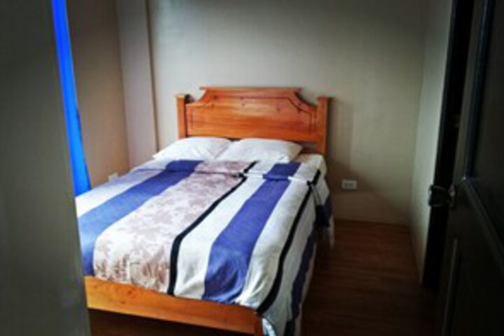 Room 18 of 30