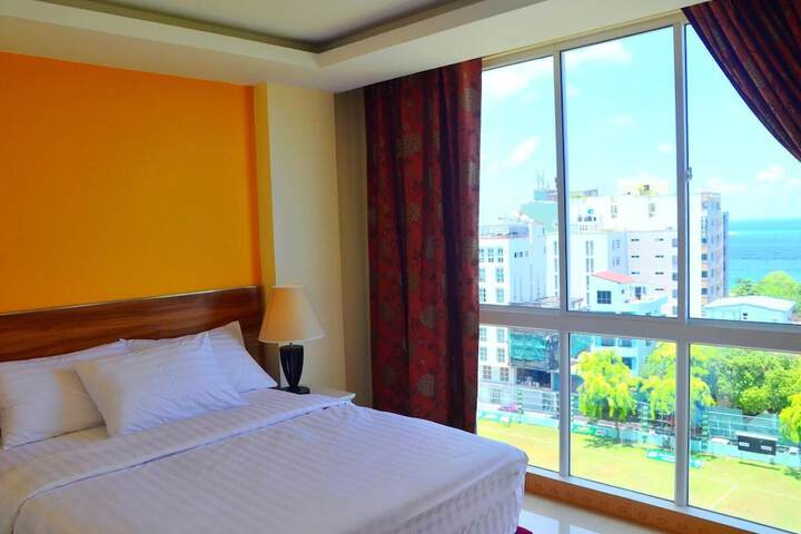 Room 24 of 51