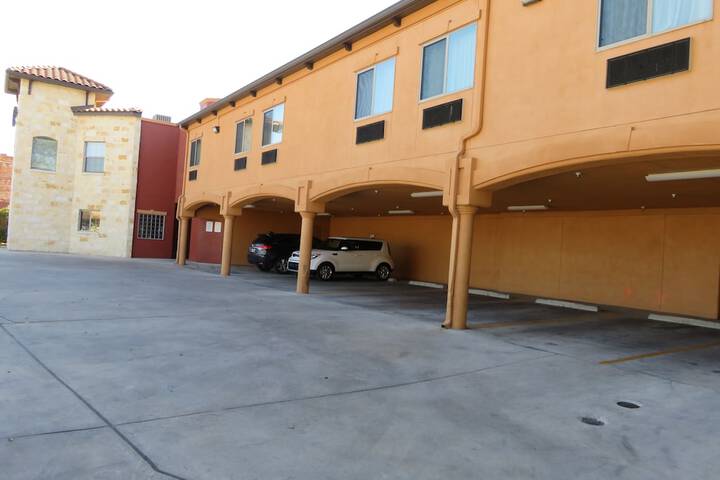 Property Grounds 34 of 38