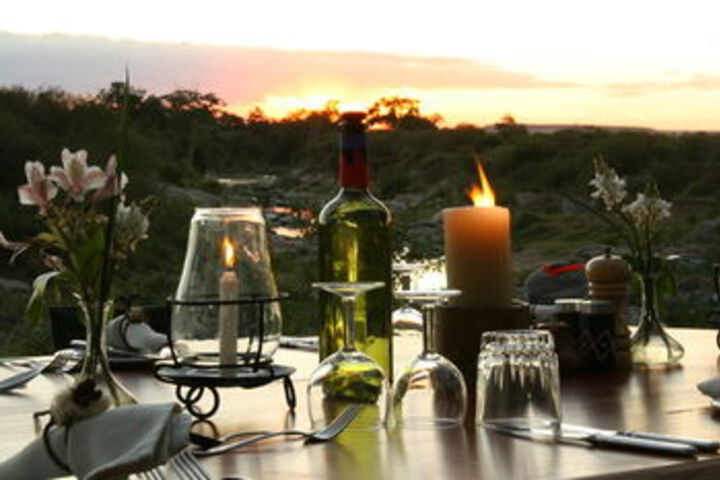 Dining 40 of 71
