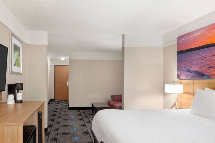 1 King Bed Mobility Accessible (3 of 15)
