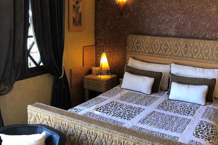 Room 14 of 74