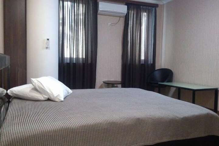 ALL SEASONS HOTEL