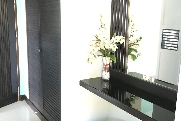Room 40 of 106