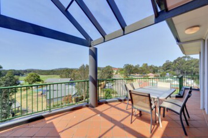 Terrace/Patio 15 of 17