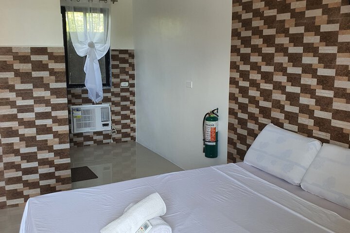 Room 9 of 65