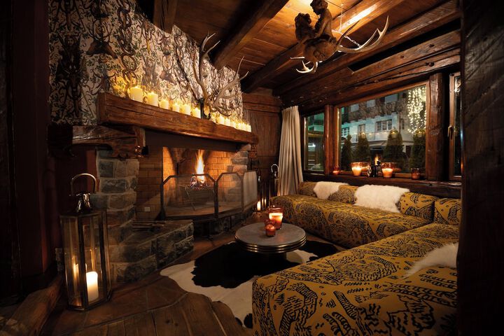 Guest Lobby