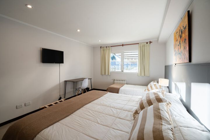Room 5 of 44