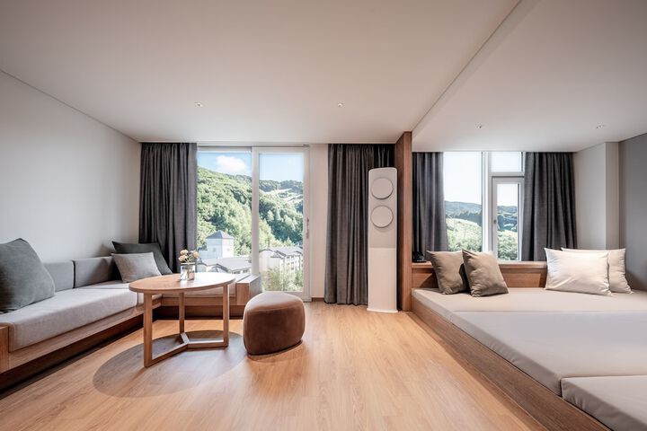Room 75 of 120