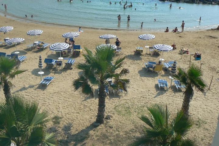Beach 57 of 68
