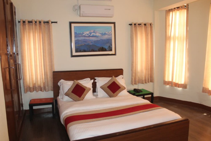 Room 16 of 50
