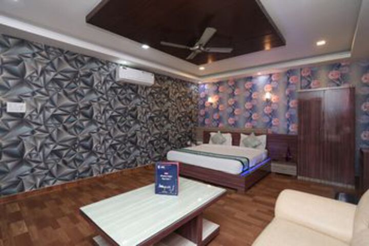 Room 7 of 21