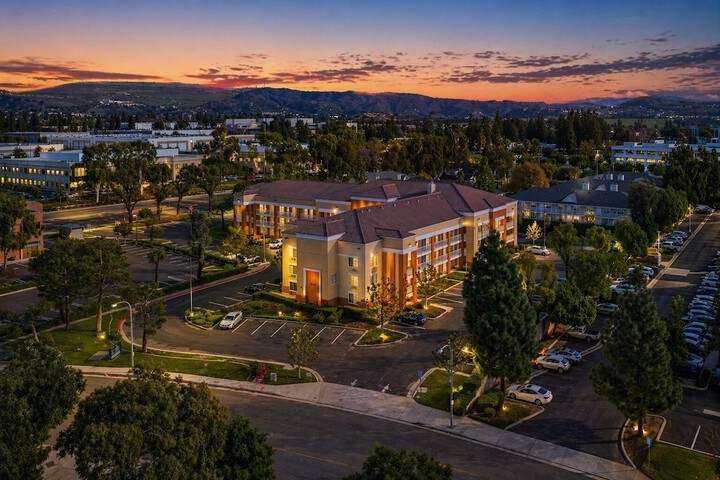 Exterior of Madison Suites Brea