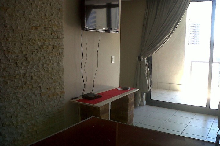 Room 2 of 21