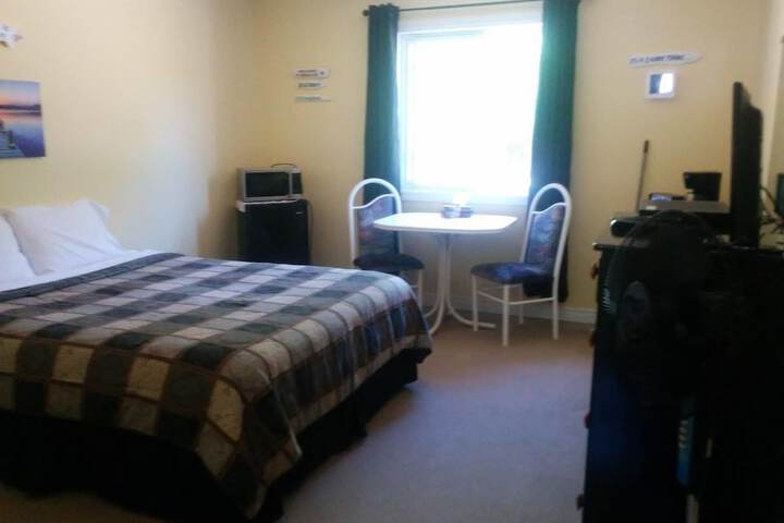 Room 3 of 46