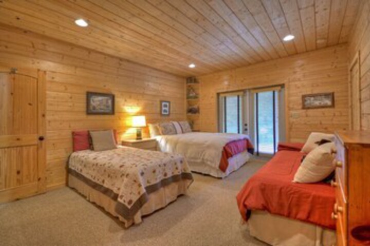 Room 42 of 58