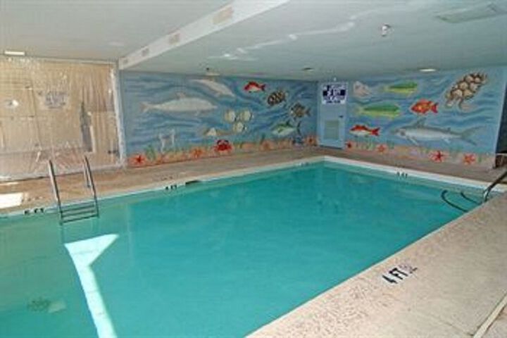 Pool 31 of 36