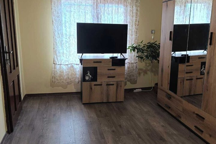 Room 7 of 29