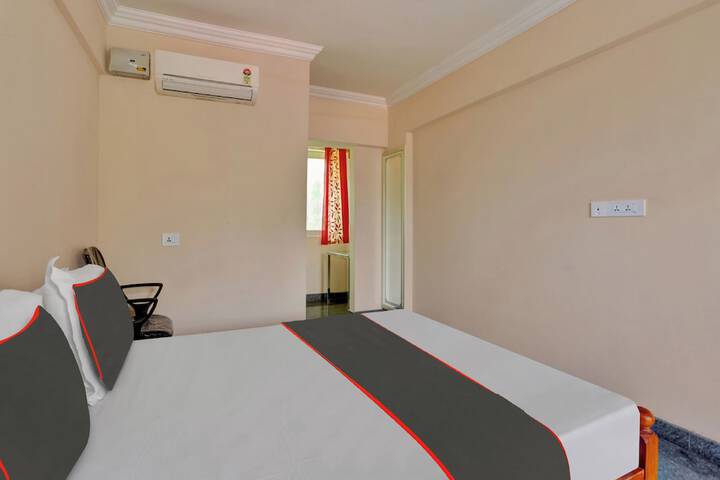 Family Castle Hotel &  Restaurant in Thiruvananthapuram