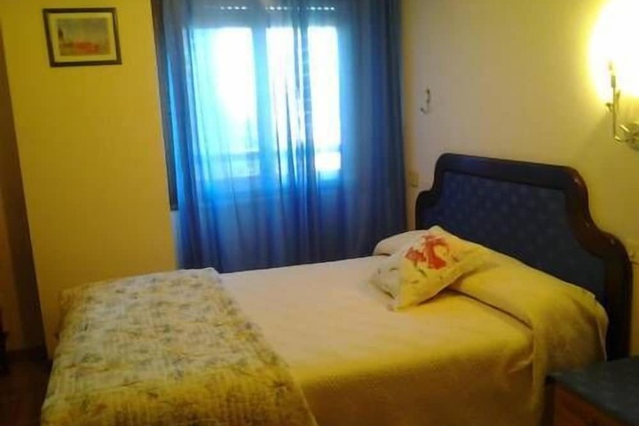 Room 19 of 45