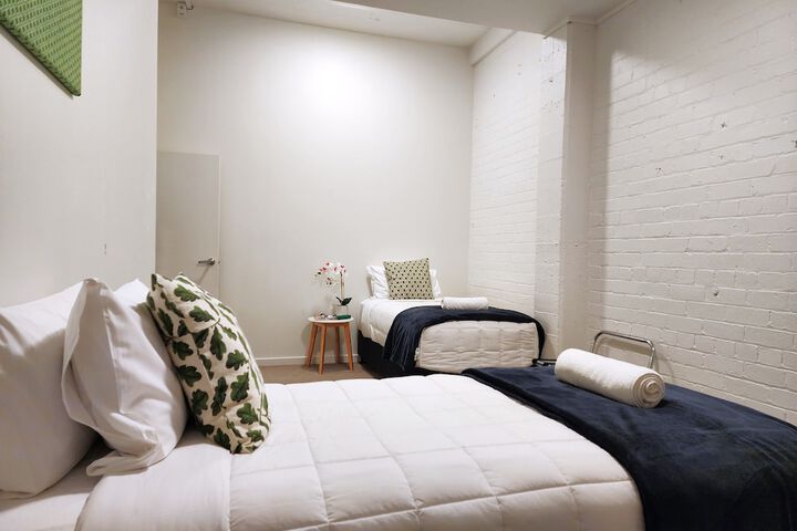 Room 12 of 123