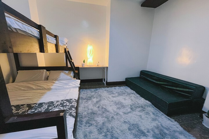 Room 26 of 58