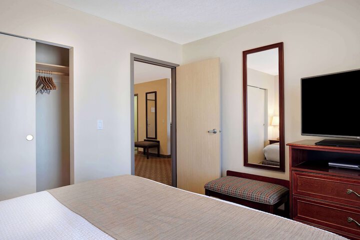 Room 29 of 52