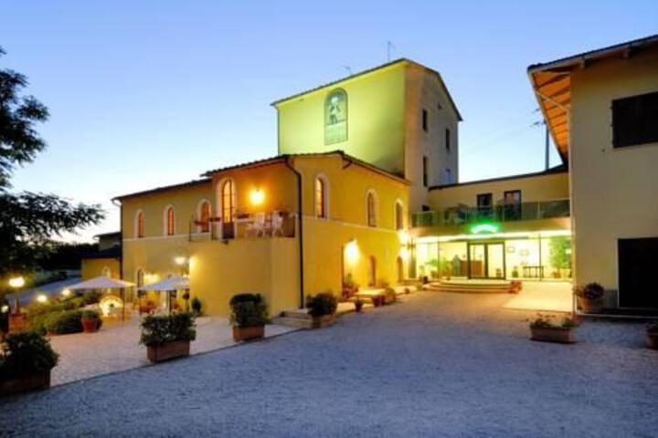 HOTEL POSTA DEL CHIANTI