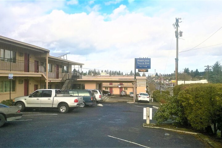 Property Grounds 16 of 20