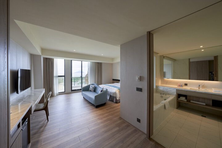Room 28 of 75