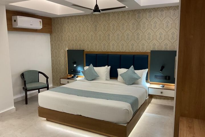 Room 19 of 22