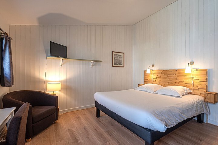 Room 25 of 54