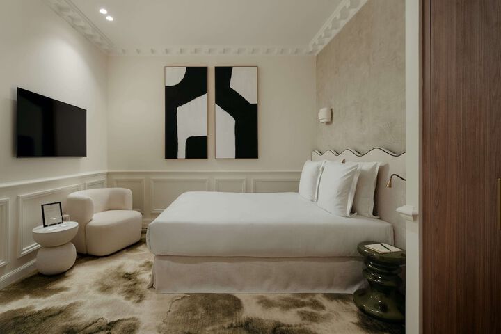 Room 14 of 62