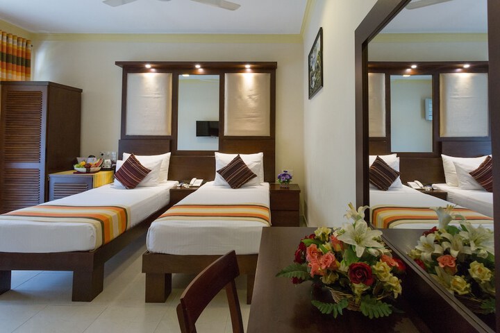 Room 8 of 44